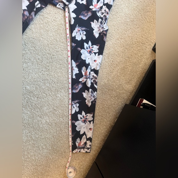 Zobha black floral leggings, Small - Picture 4 of 6